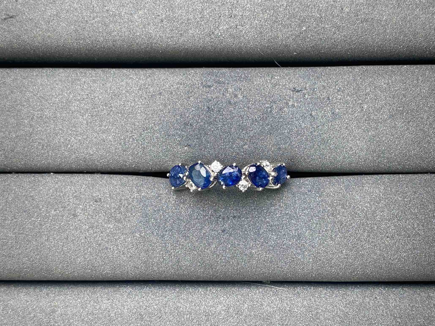 A7986 Sapphire Ring