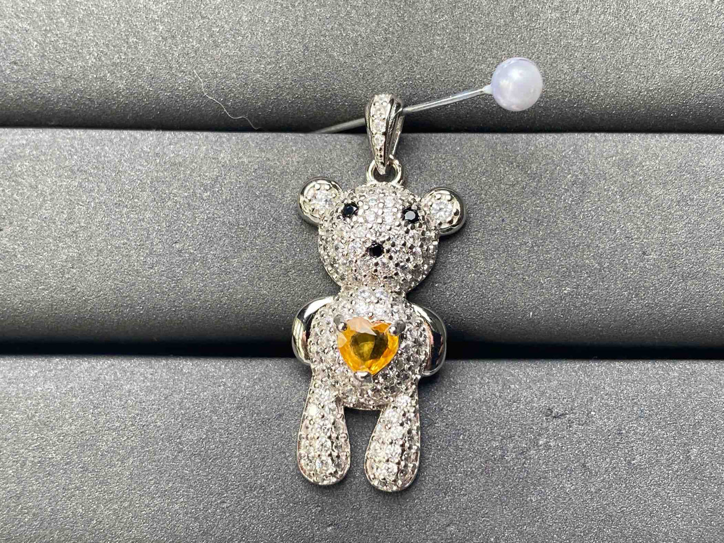 A8023 Yellow Sapphire Pendant