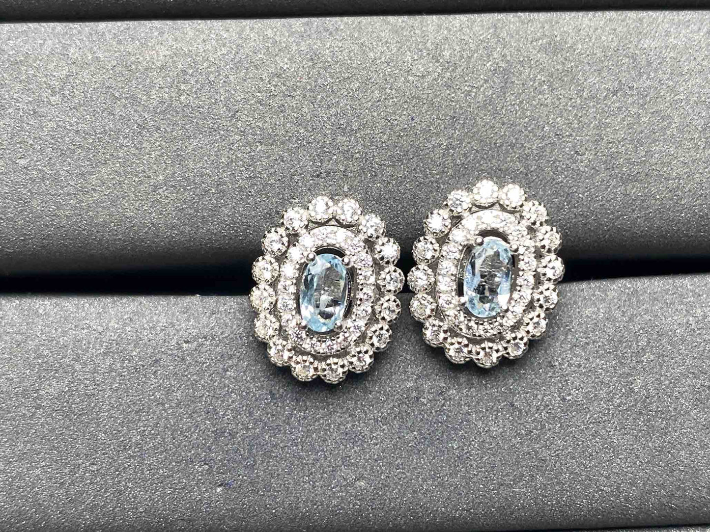 A8069 Aquamarine Earrings