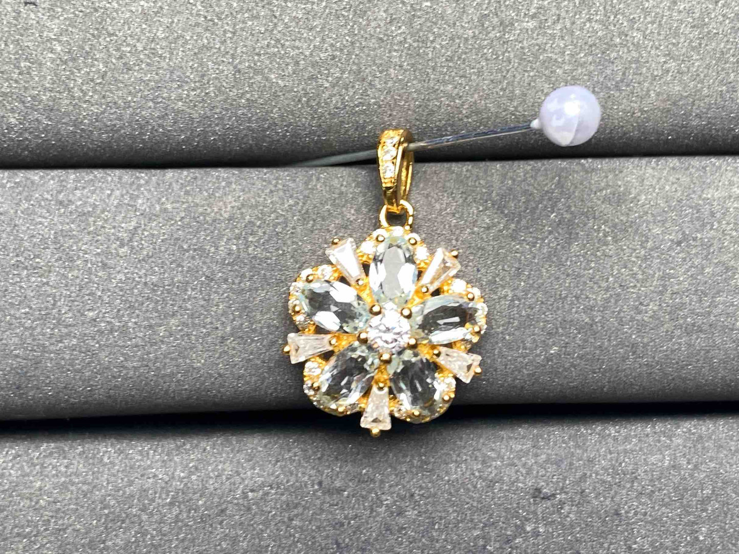 A8078 Aquamarine Pendant