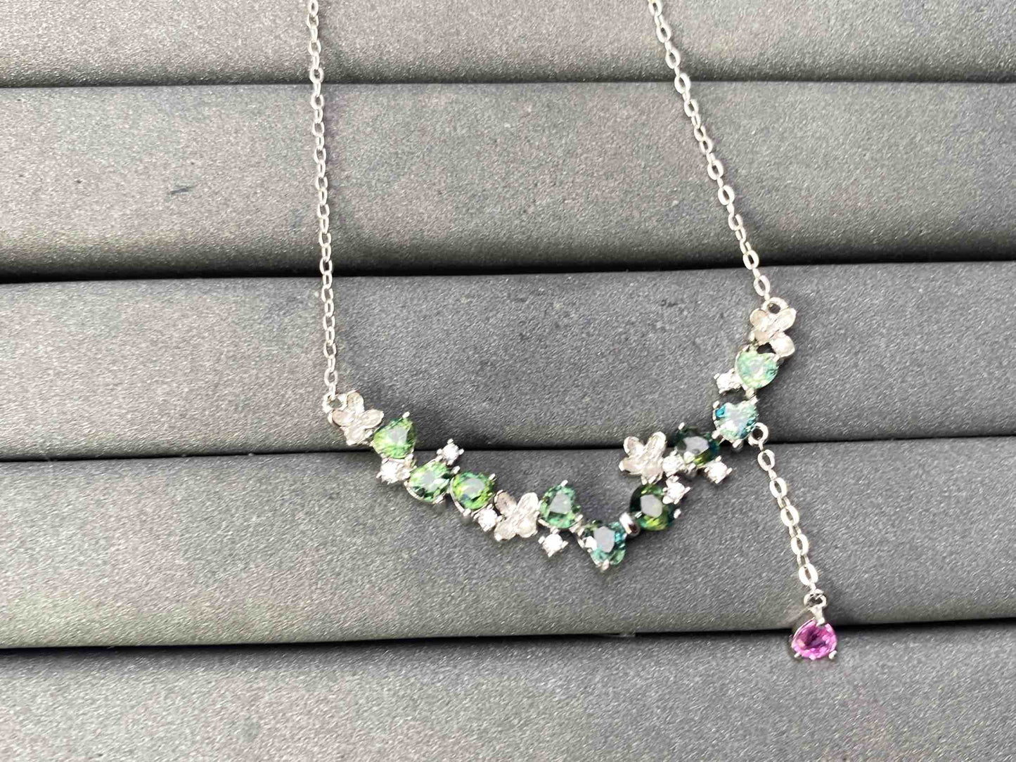 A8112 Sapphire Necklace