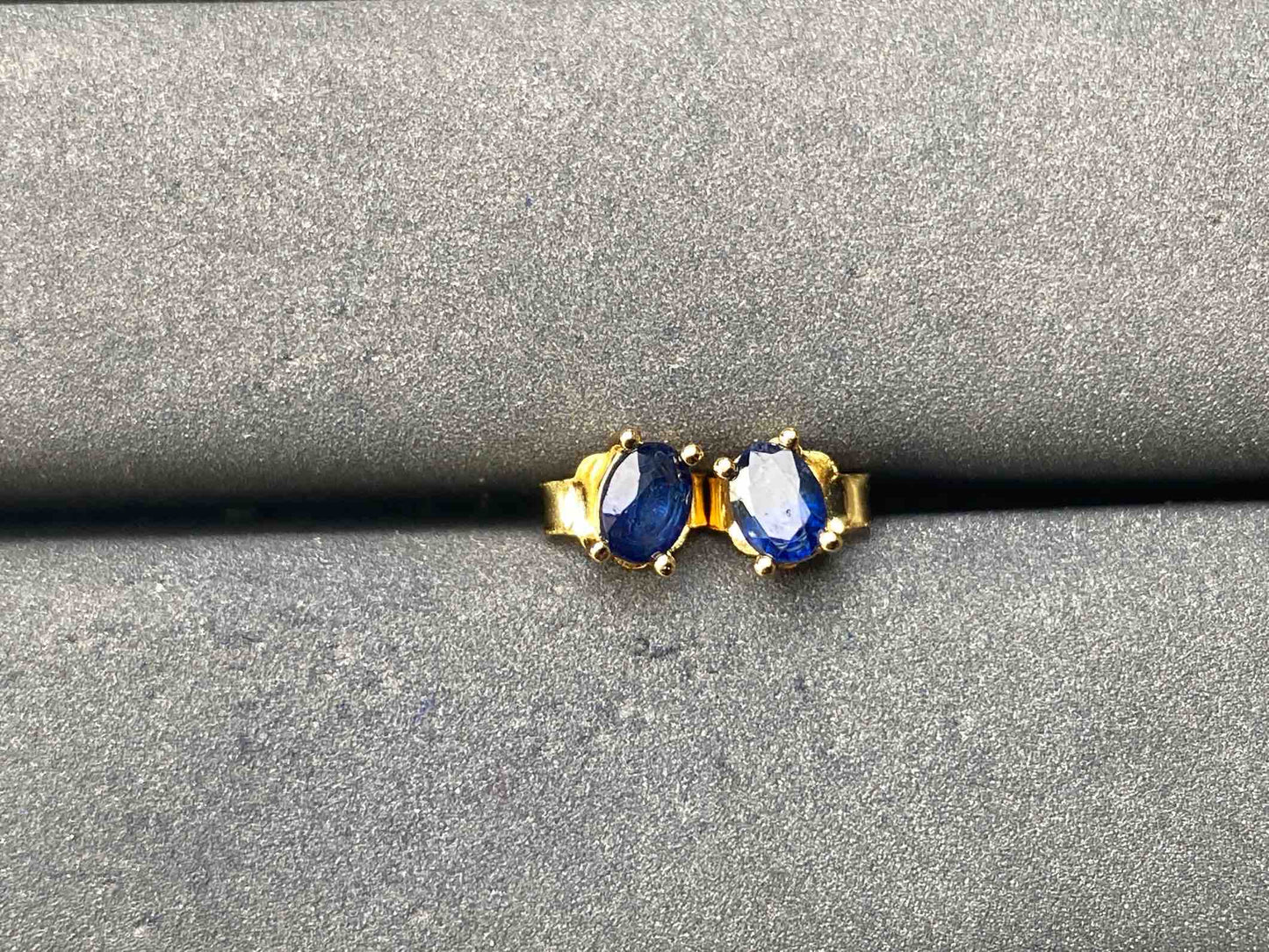 A8169 Blue Sapphire Earrings