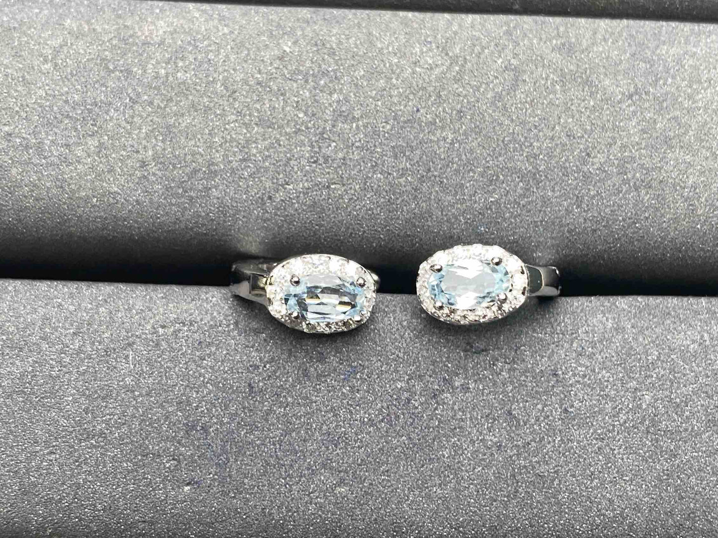 A8212 Aquamarine Earrings