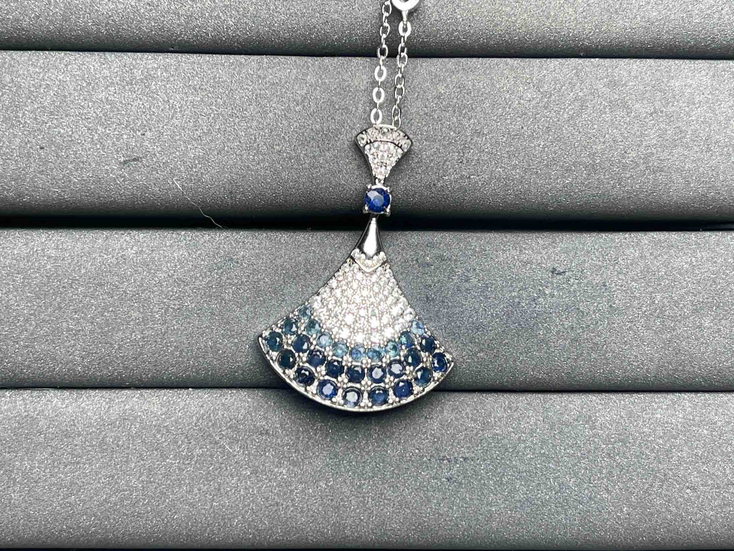 A8241 Sapphire Necklace