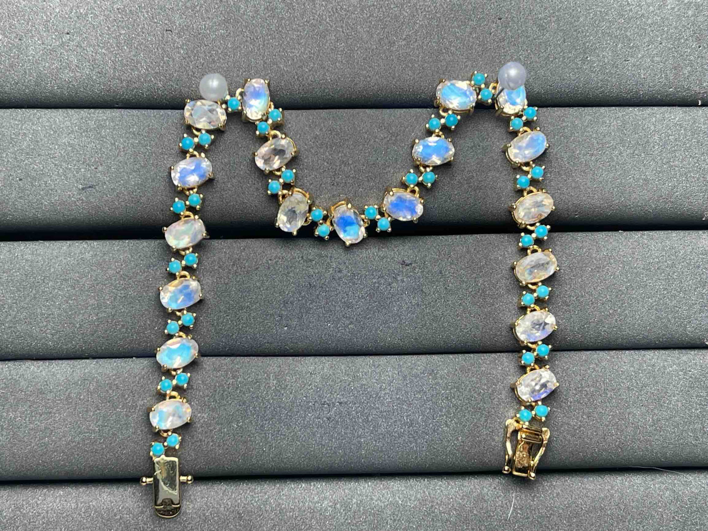 A8251 Moonstone Bracelet