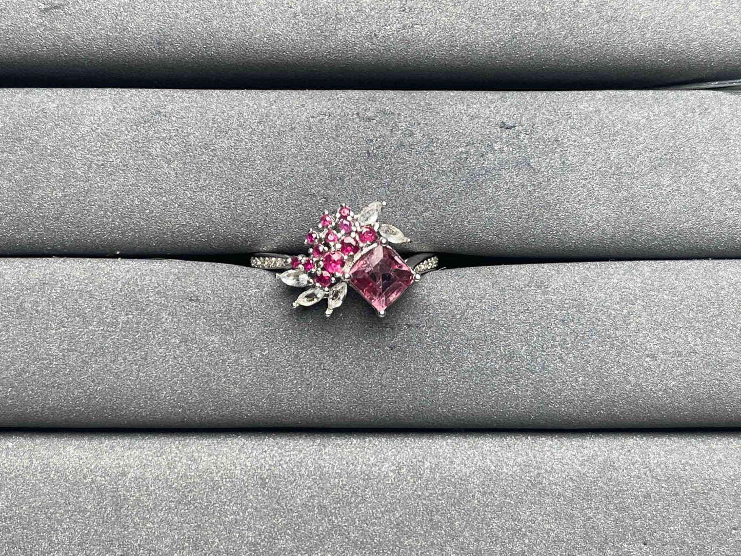 A8288 Spinel Ring