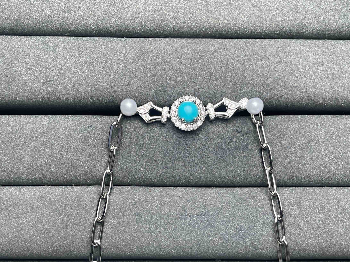 A8296 Turquoise Bracelet
