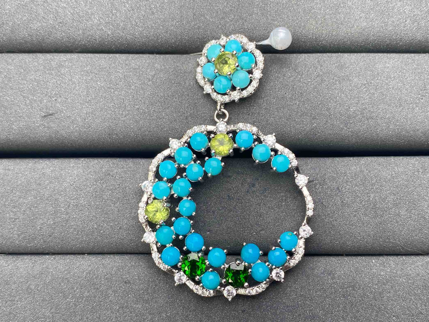 A8365 Turquoise Pendant