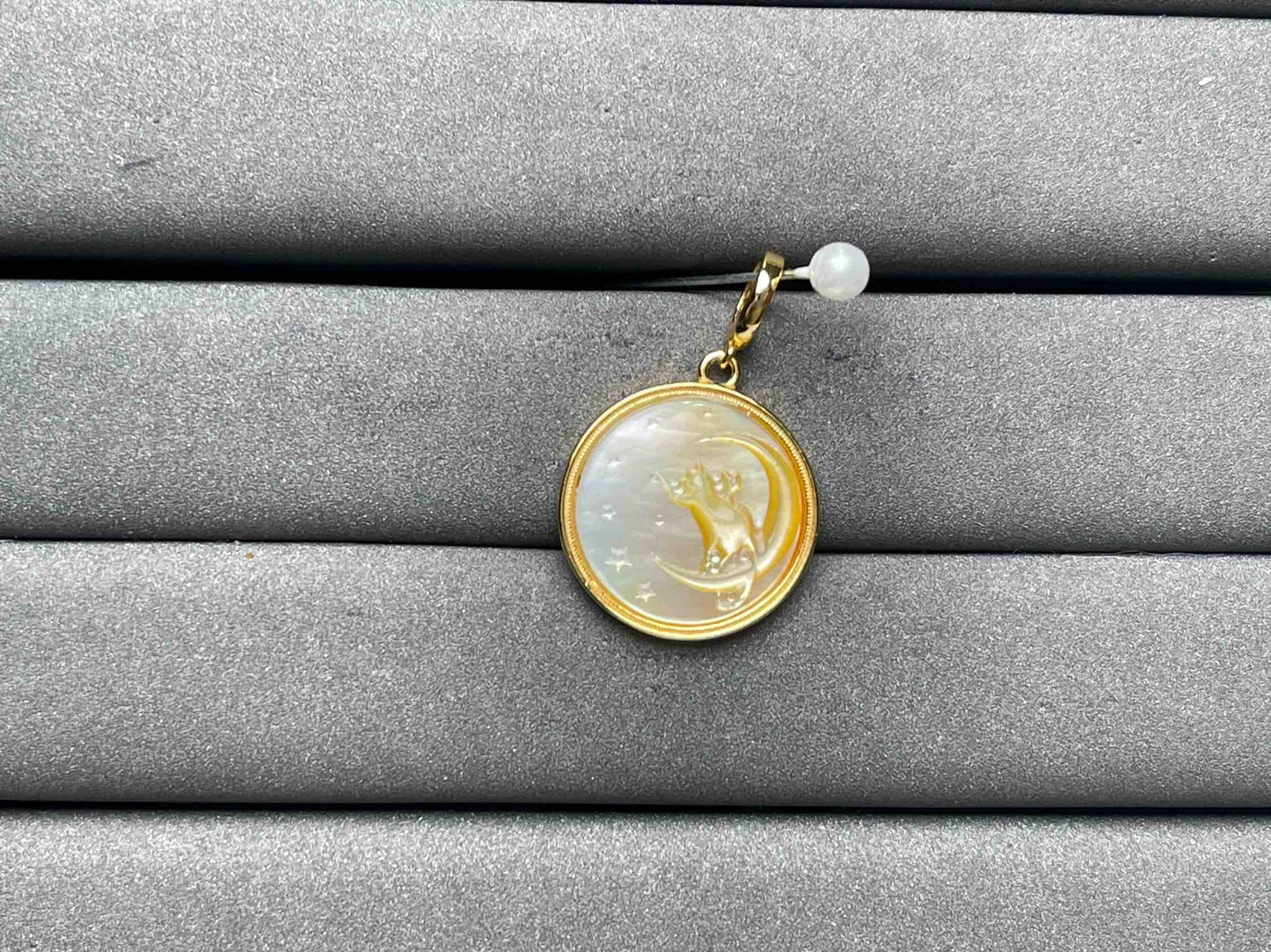 A8401 Silver conch Pendant