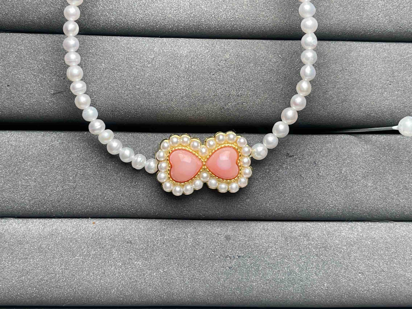 A8435 Pink conch Necklace