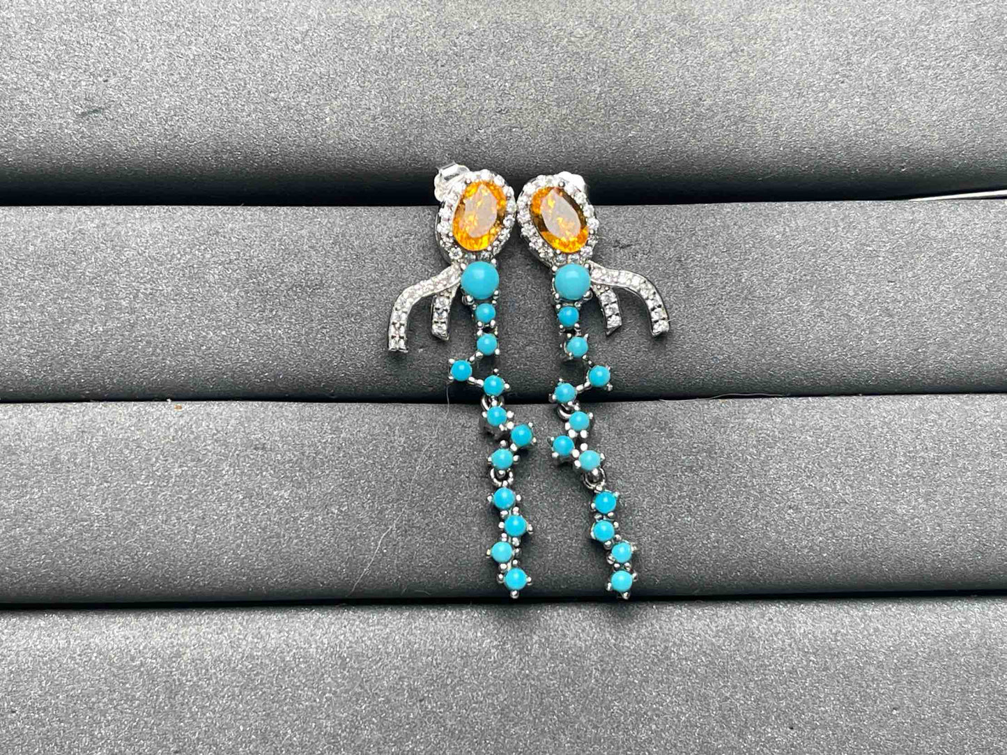 A8458 Sapphire Earrings