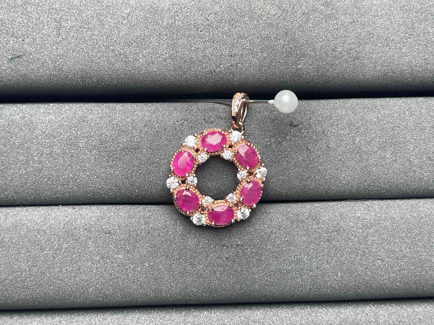 A8465 Ruby Pendant