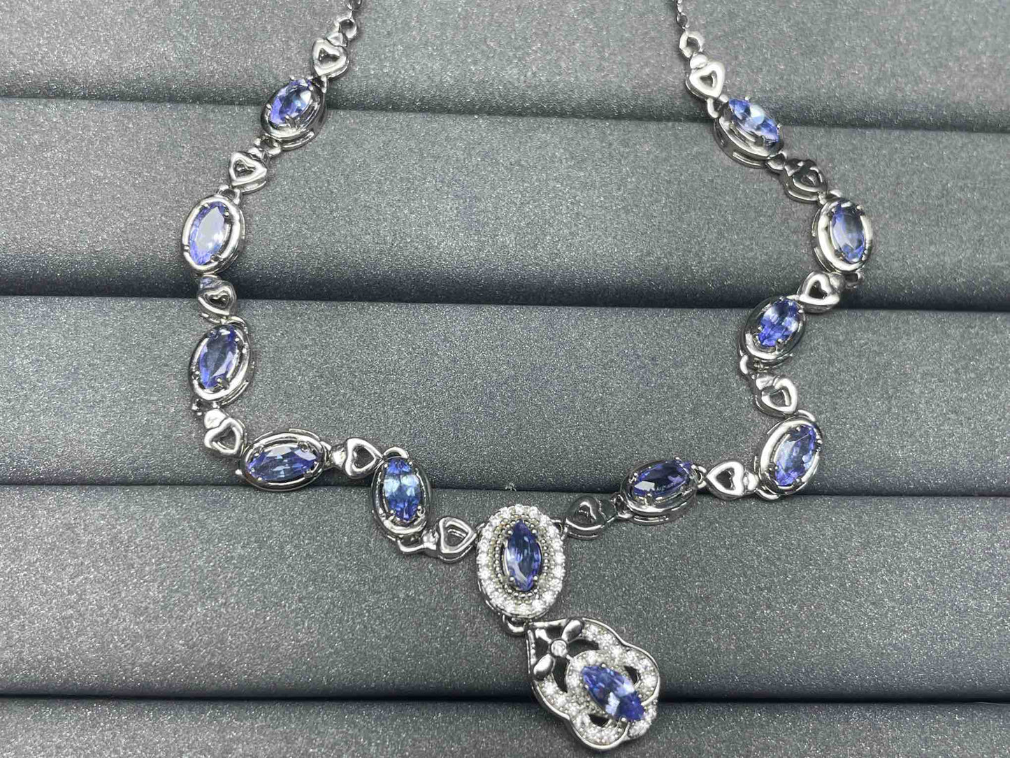 A848 Tanzanite Necklace