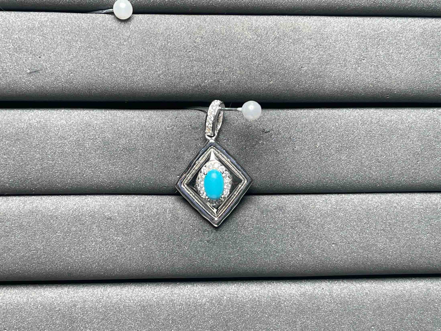 A8569 Turquoise Pendant