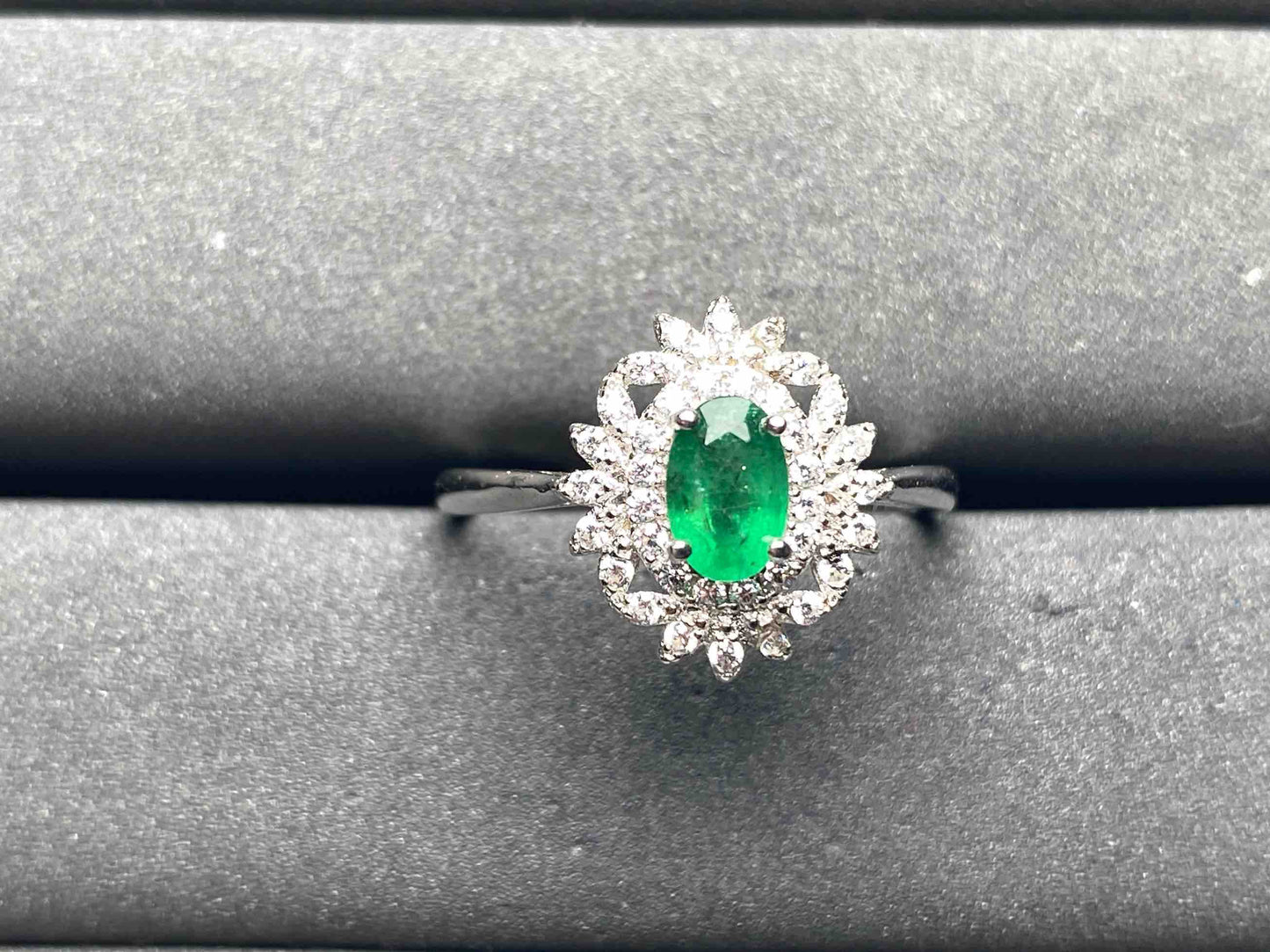 A8763 Emerald Ring