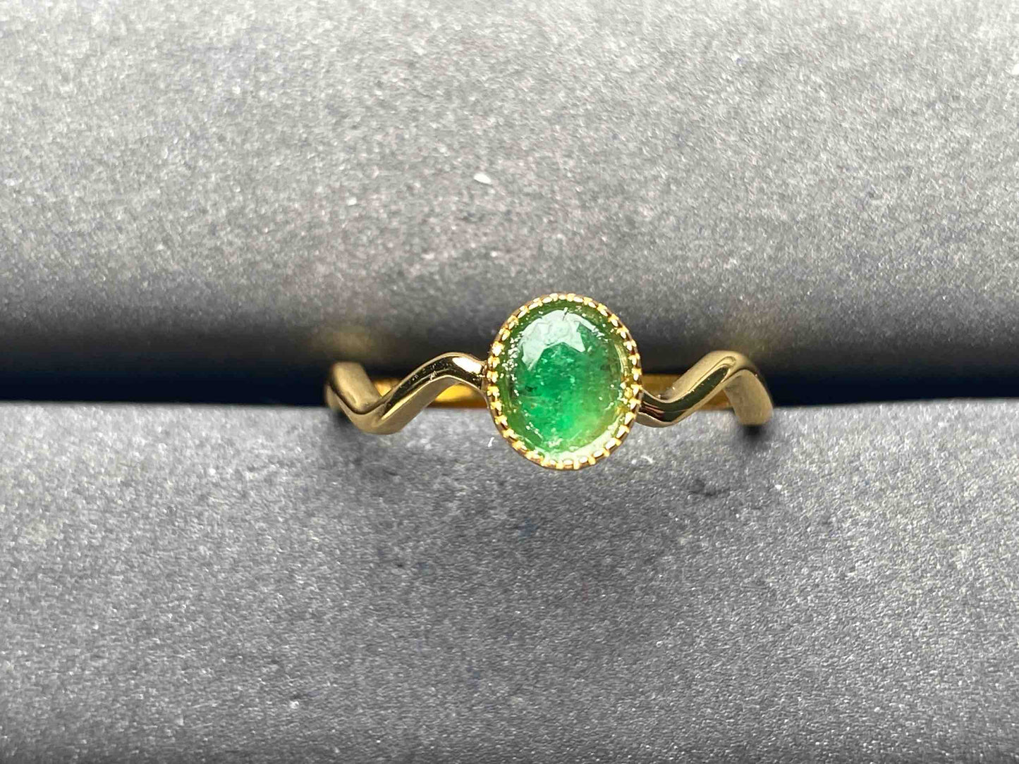A8788 Emerald Ring