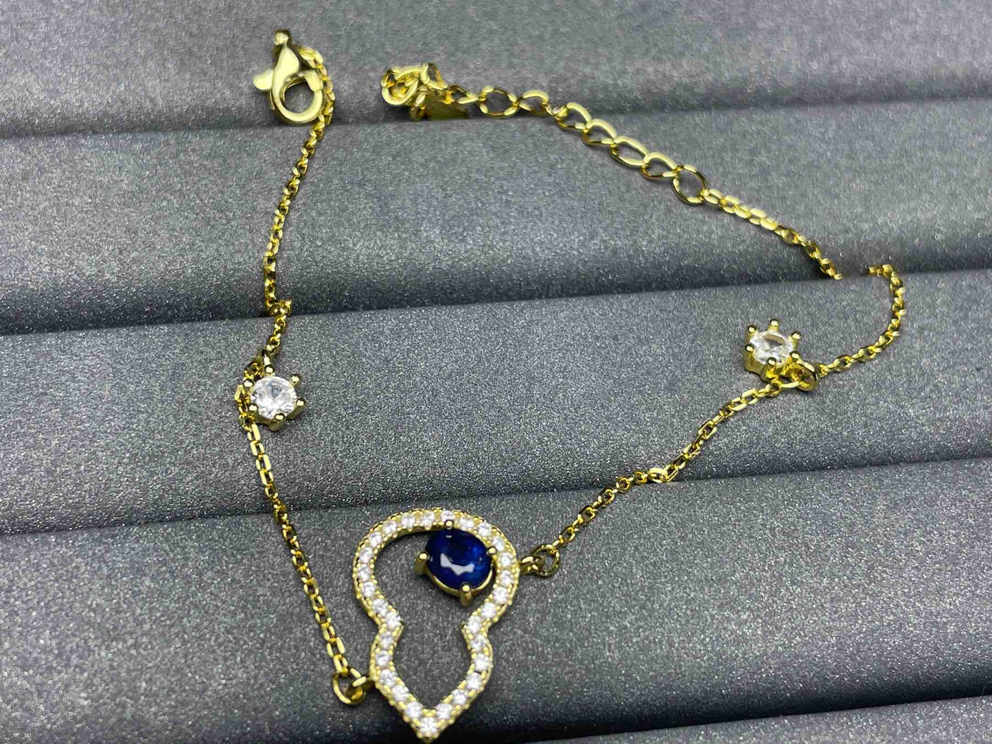 A880 Blue Sapphire Bracelet