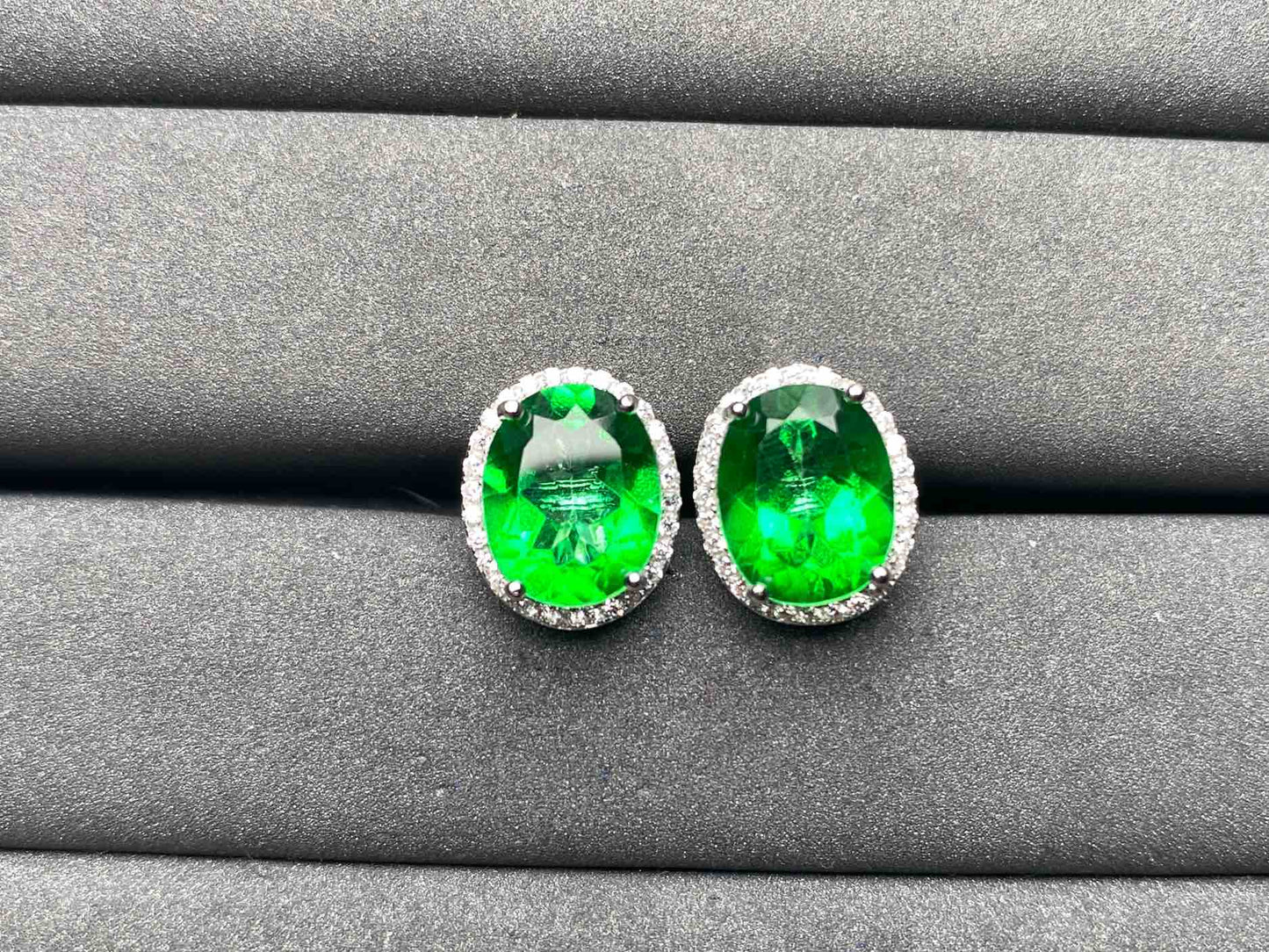 A8816 Topaz Earrings