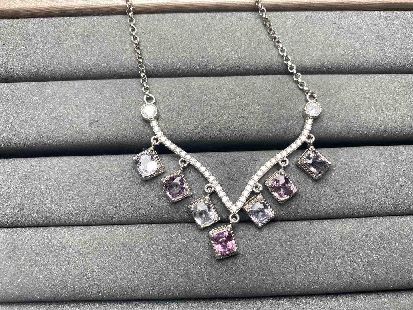 A8979 Spinel Necklace