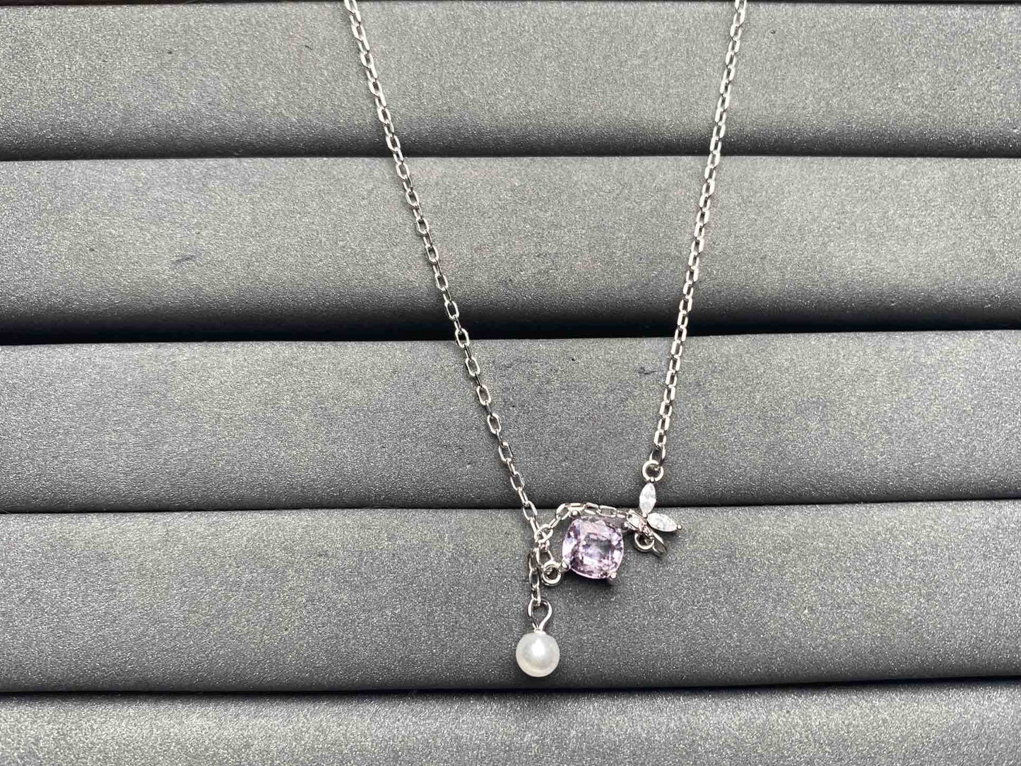 A8995 Spinel Necklace
