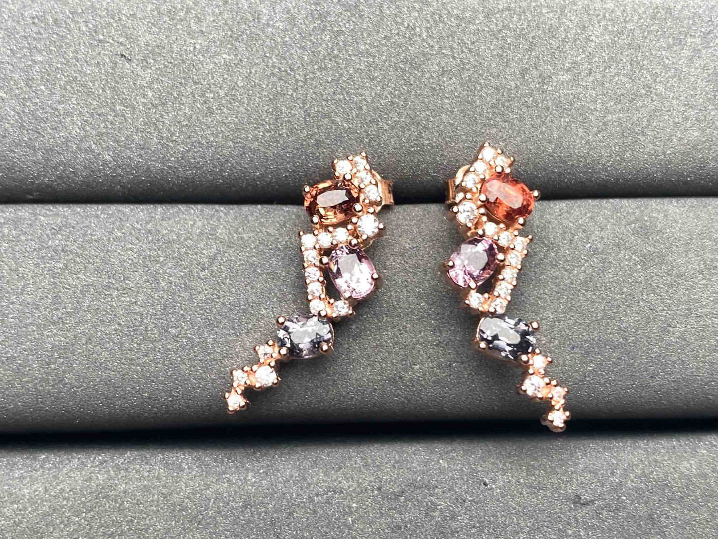 A8999 Spinel Earrings