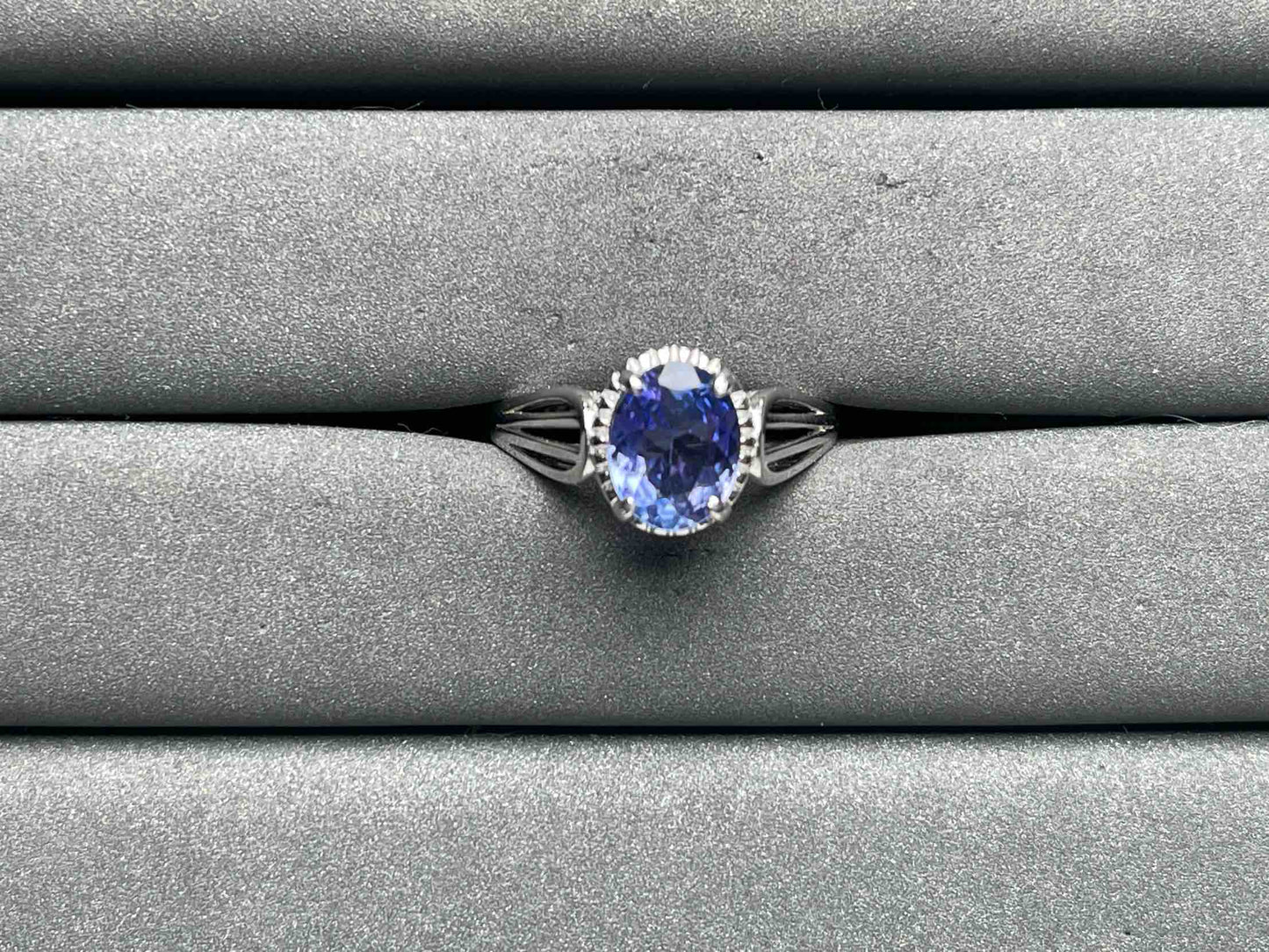 A9023 Tanzanite Ring