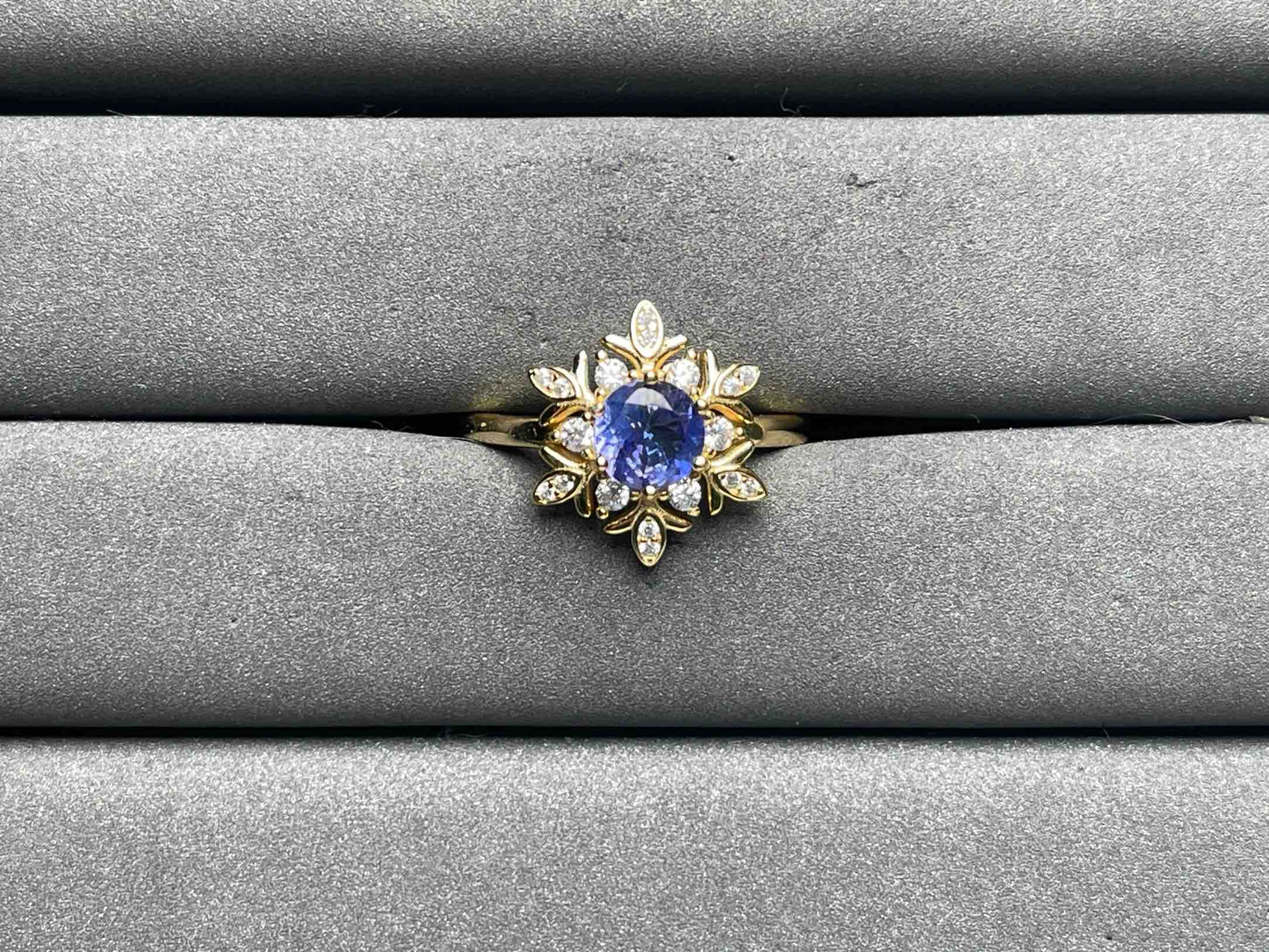 A9027 Tanzanite Ring