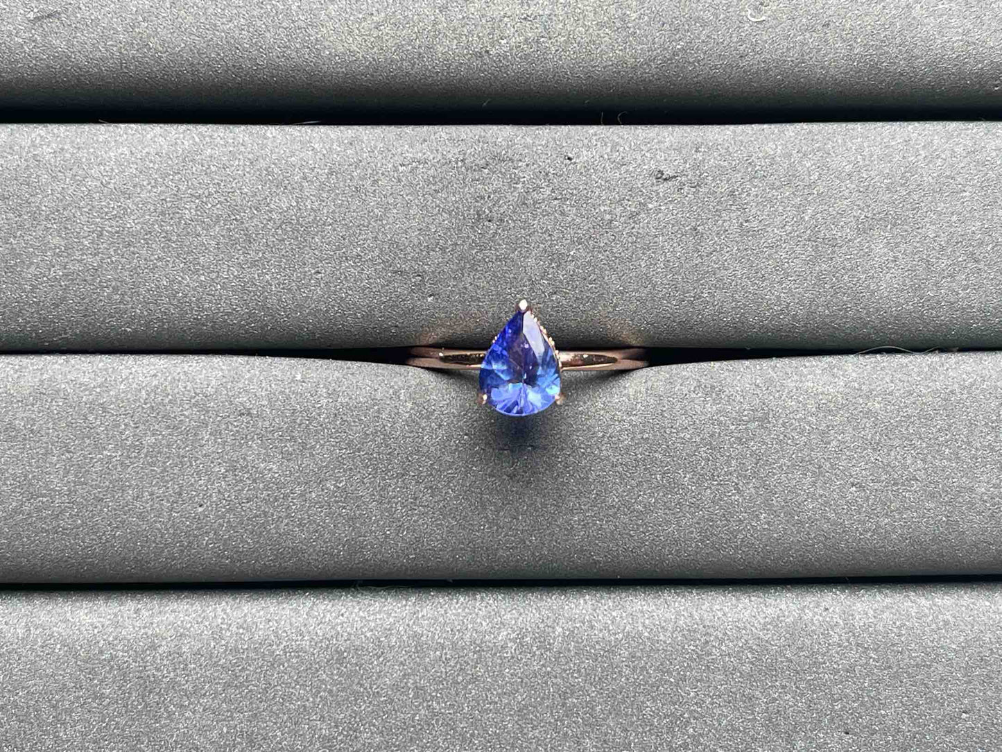 A9033 Tanzanite Ring