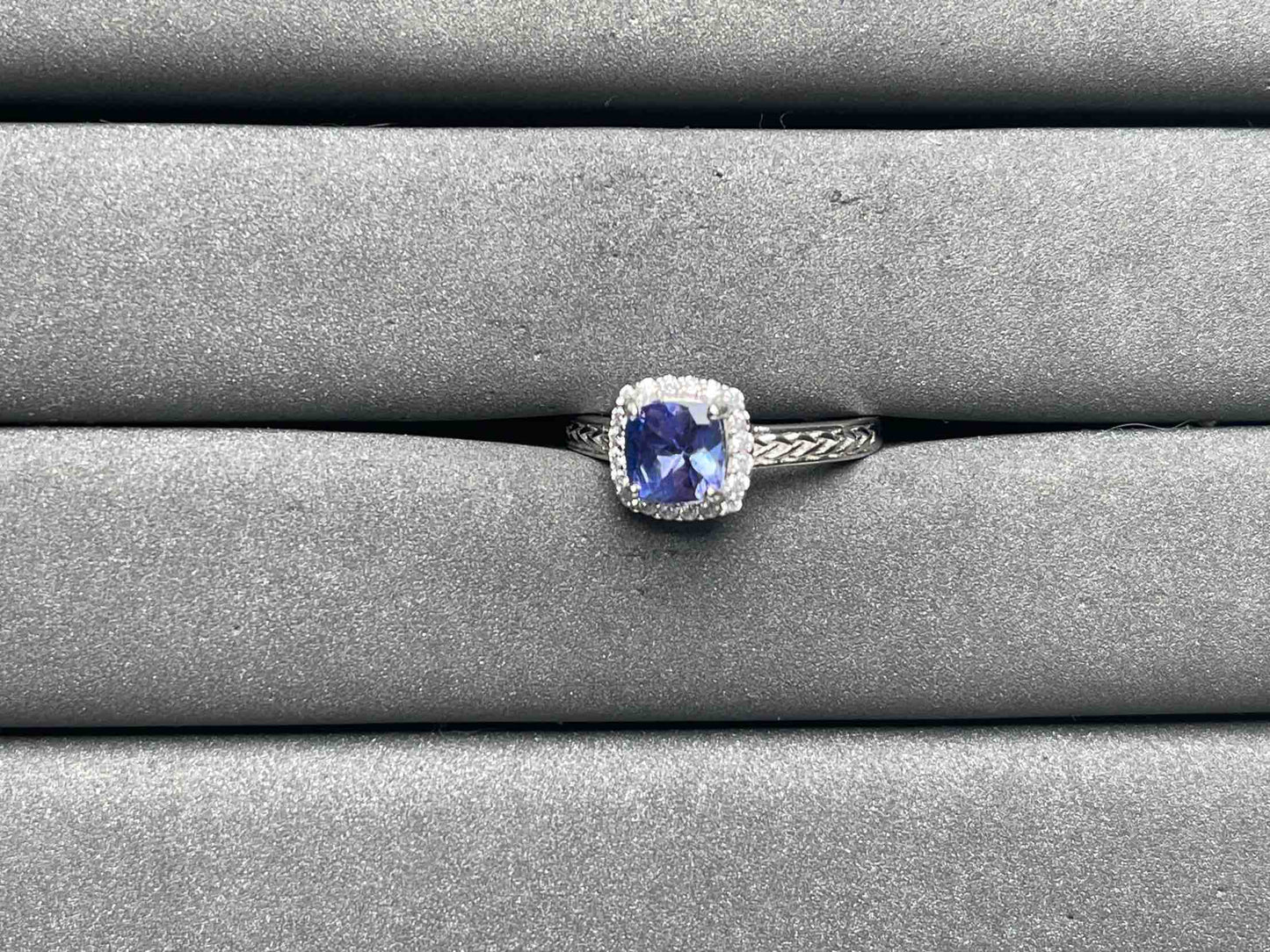 A9036 Tanzanite Ring