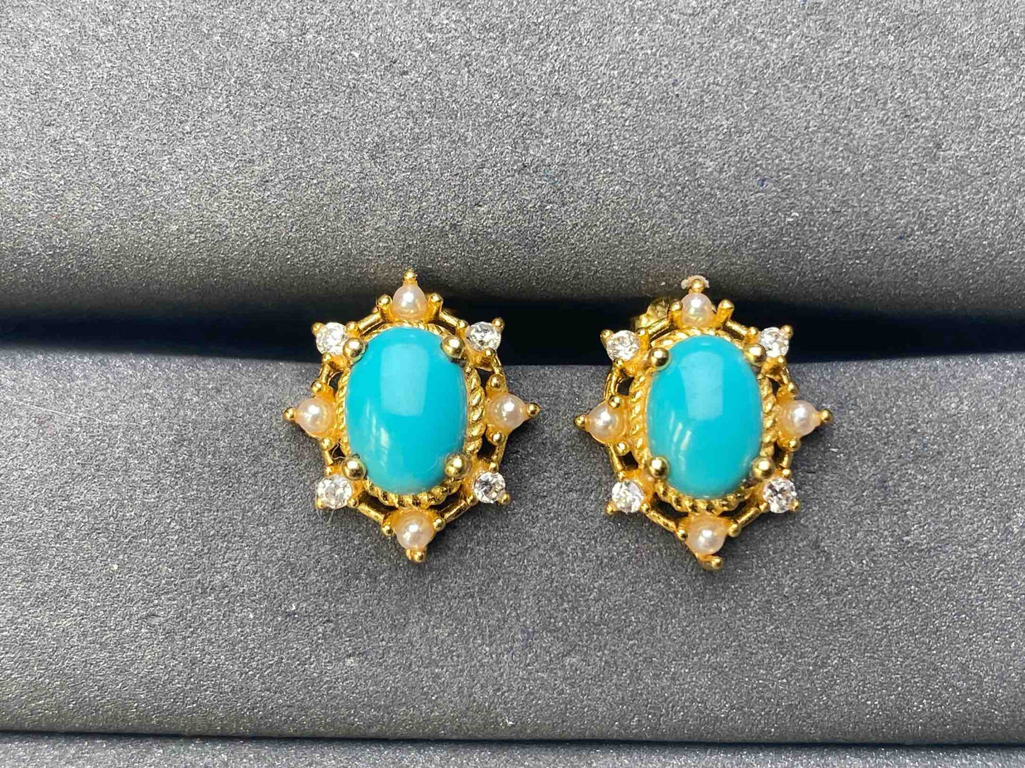 A9071 Turquoise Earrings