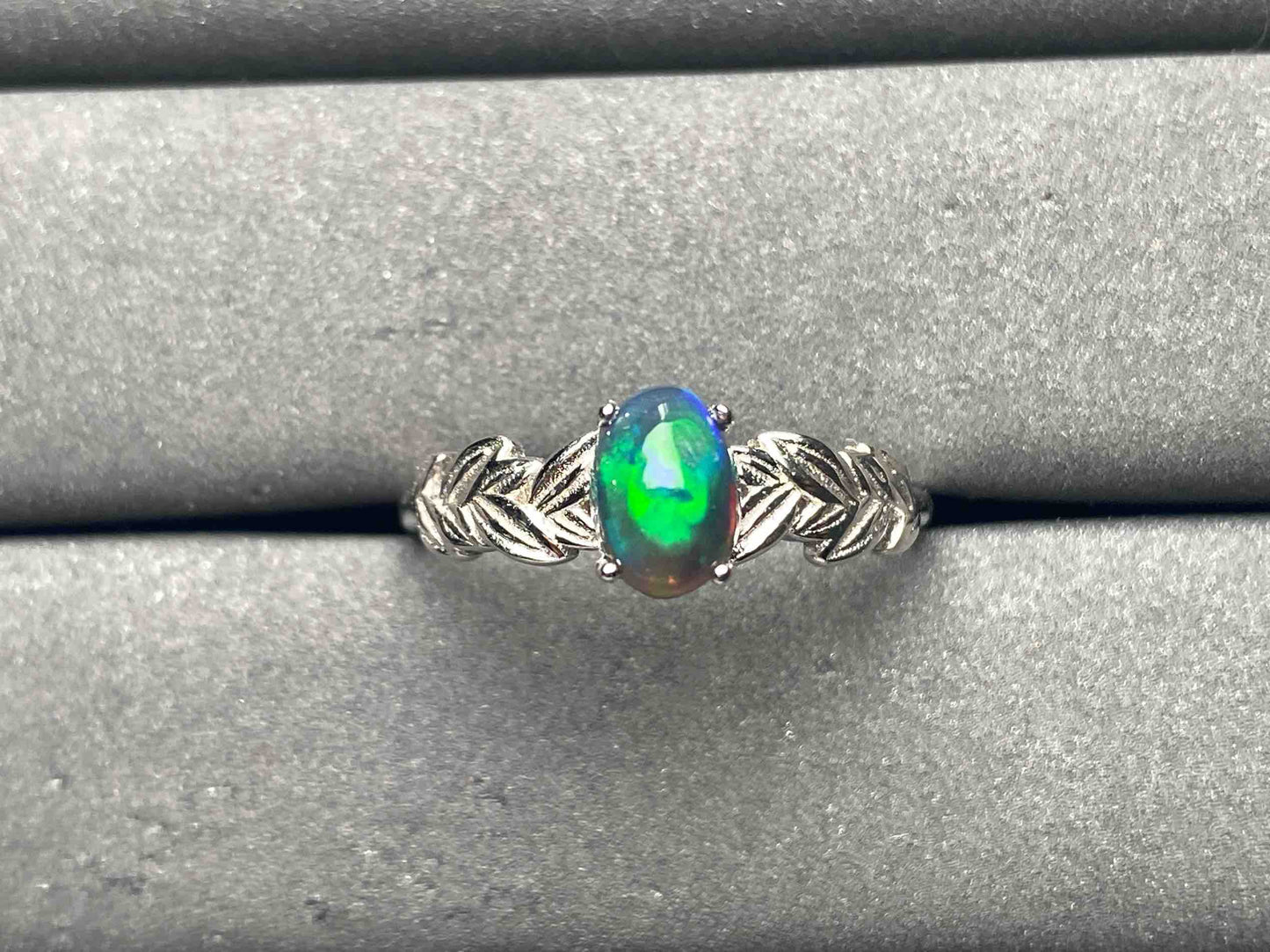 A9189 Opal Ring
