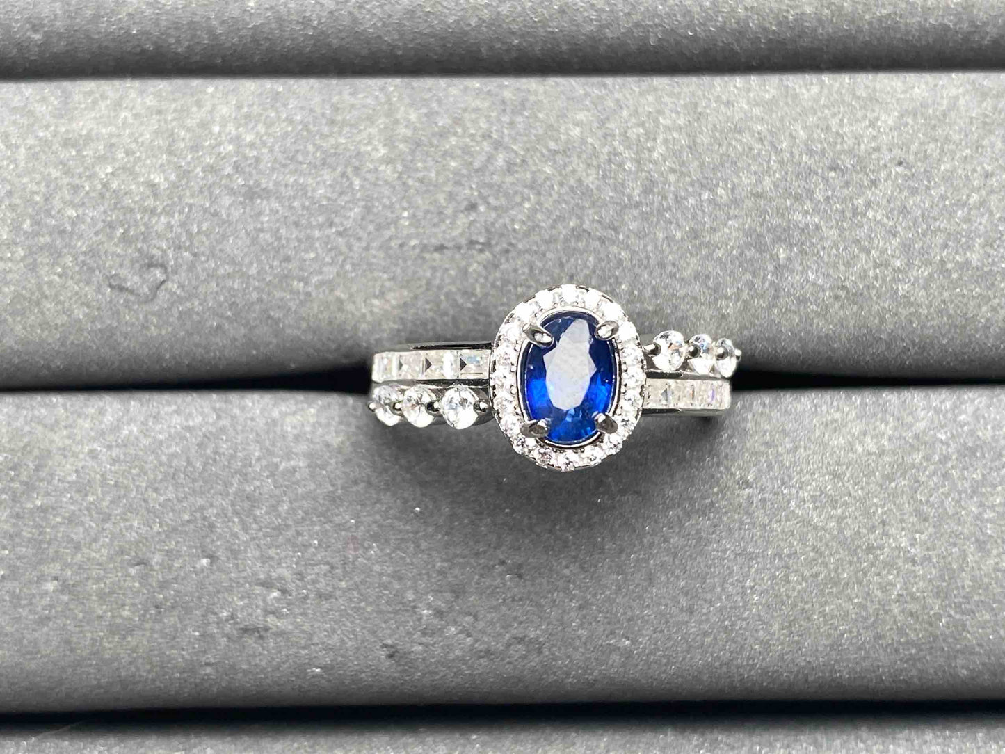 A9283 Sapphire Ring