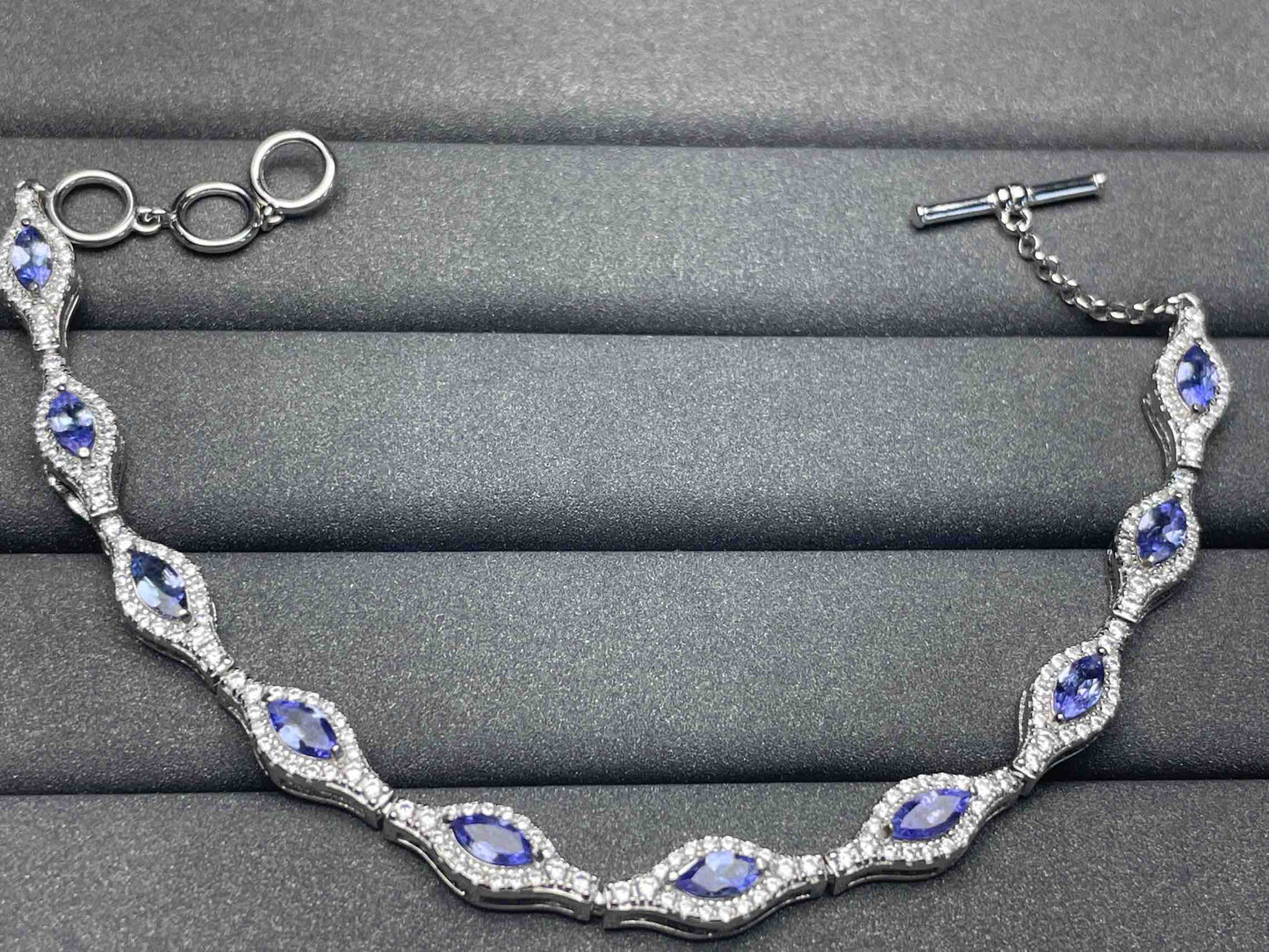 A931 Tanzanite Bracelet