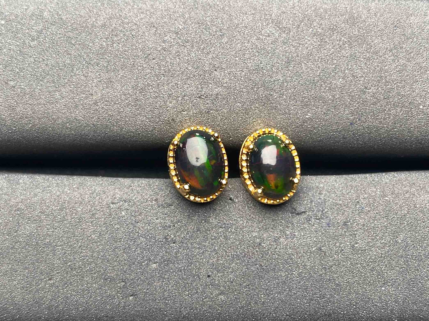 A9535 Opal Earrings