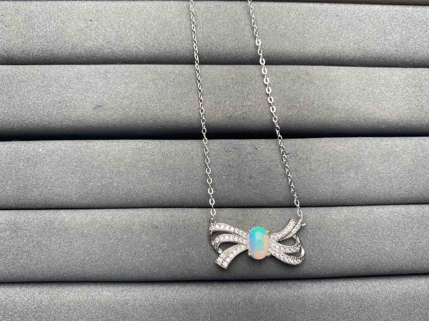 A9571 Opal Necklace