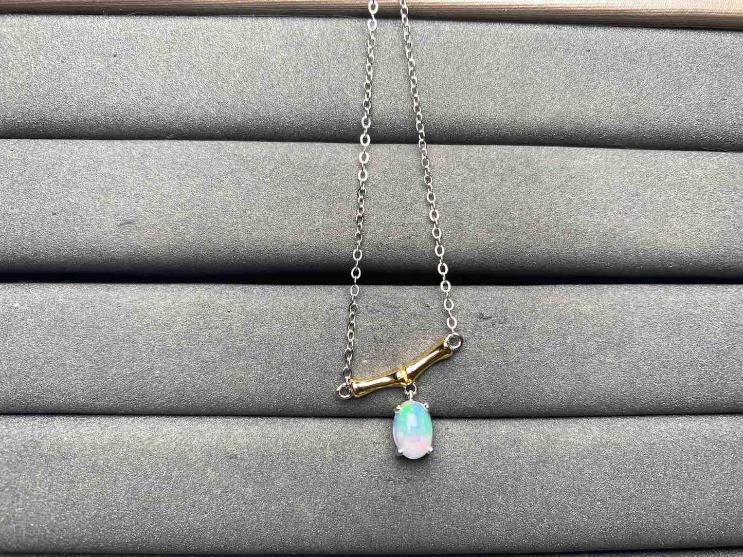 A9572 Opal Necklace