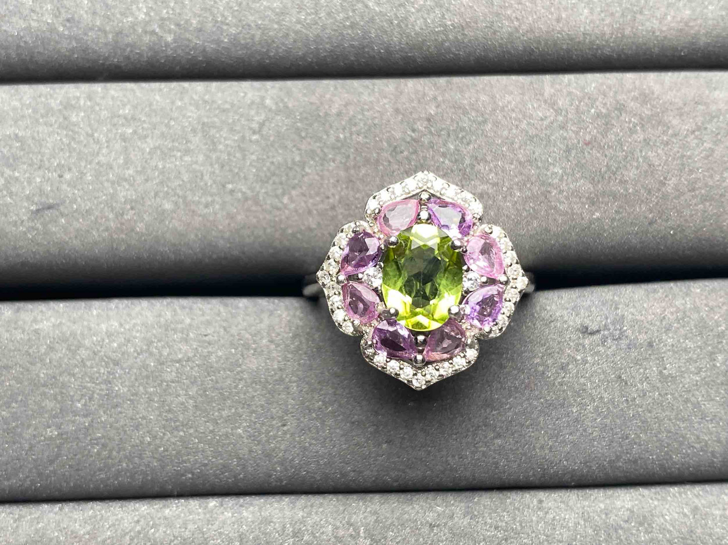 A9598 Peridot Ring