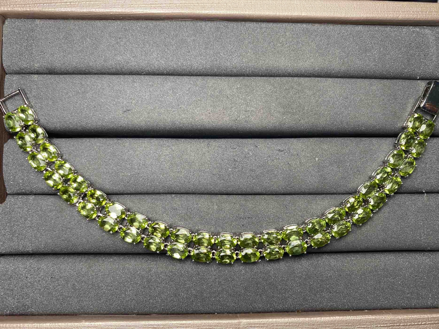 A9614 Peridot Bracelet