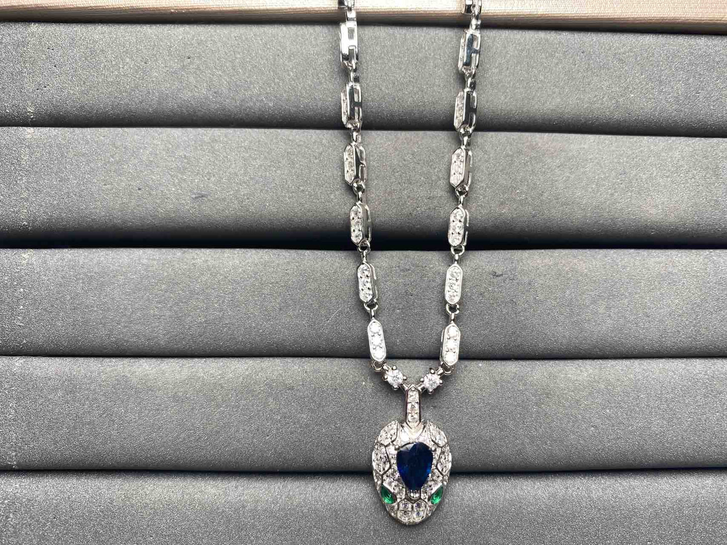 A9664 Sapphire Necklace