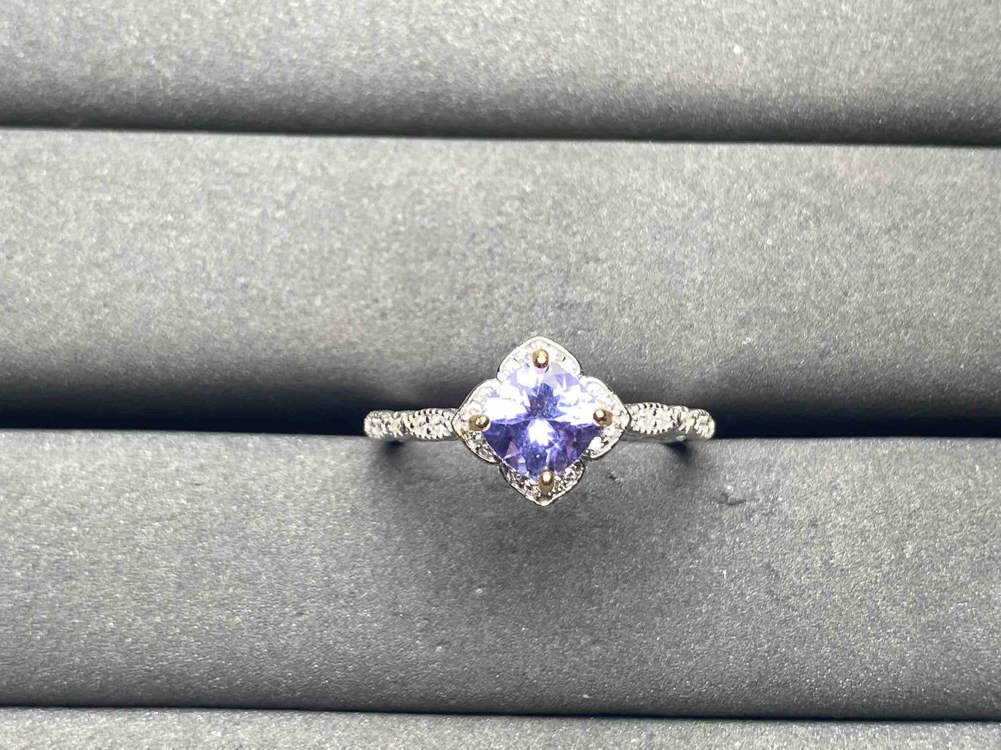 A9696 Tanzanite Ring