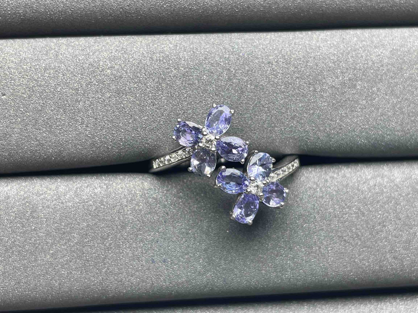 A971 Sapphire Ring