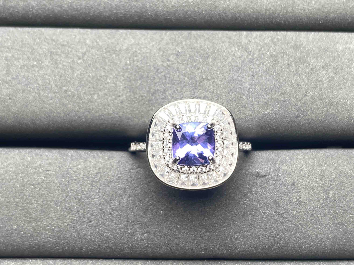 A9714 Tanzanite Ring