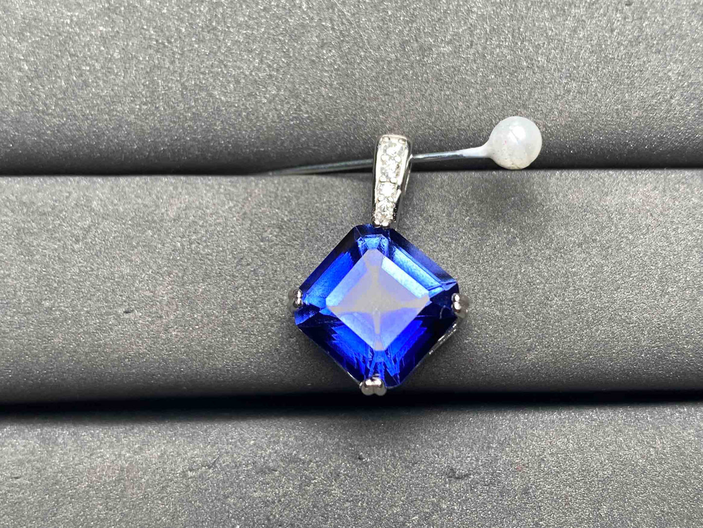 A9783 Tanzanite Topaz Pendant