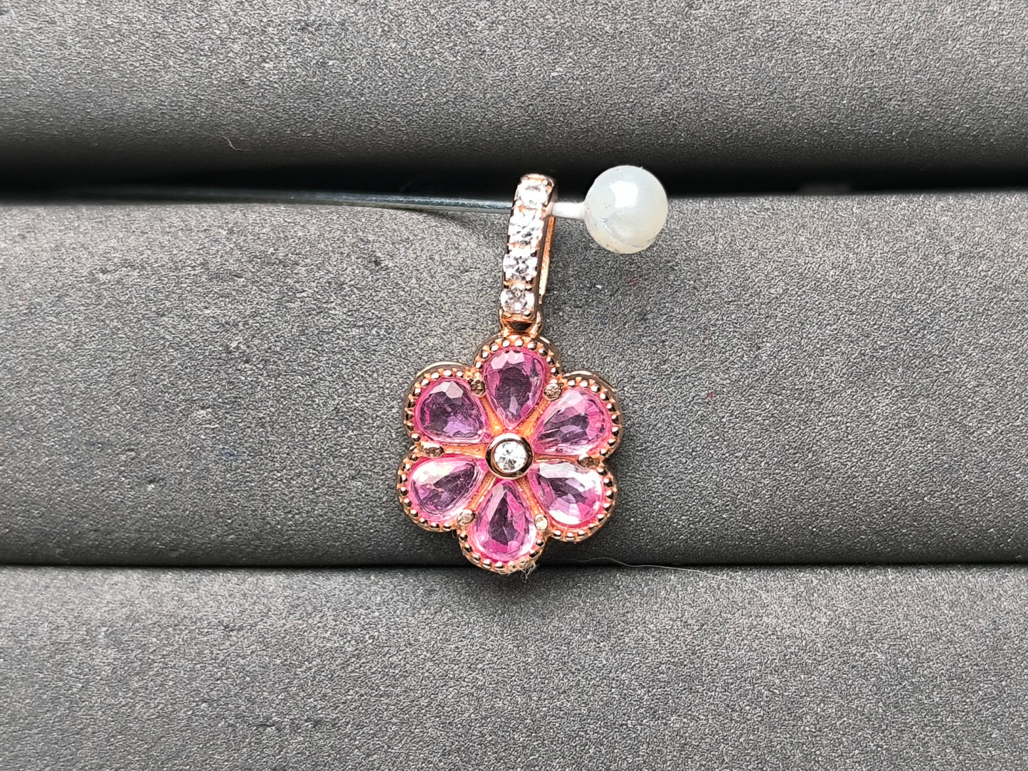 A9851 Pink Sapphire Pendant