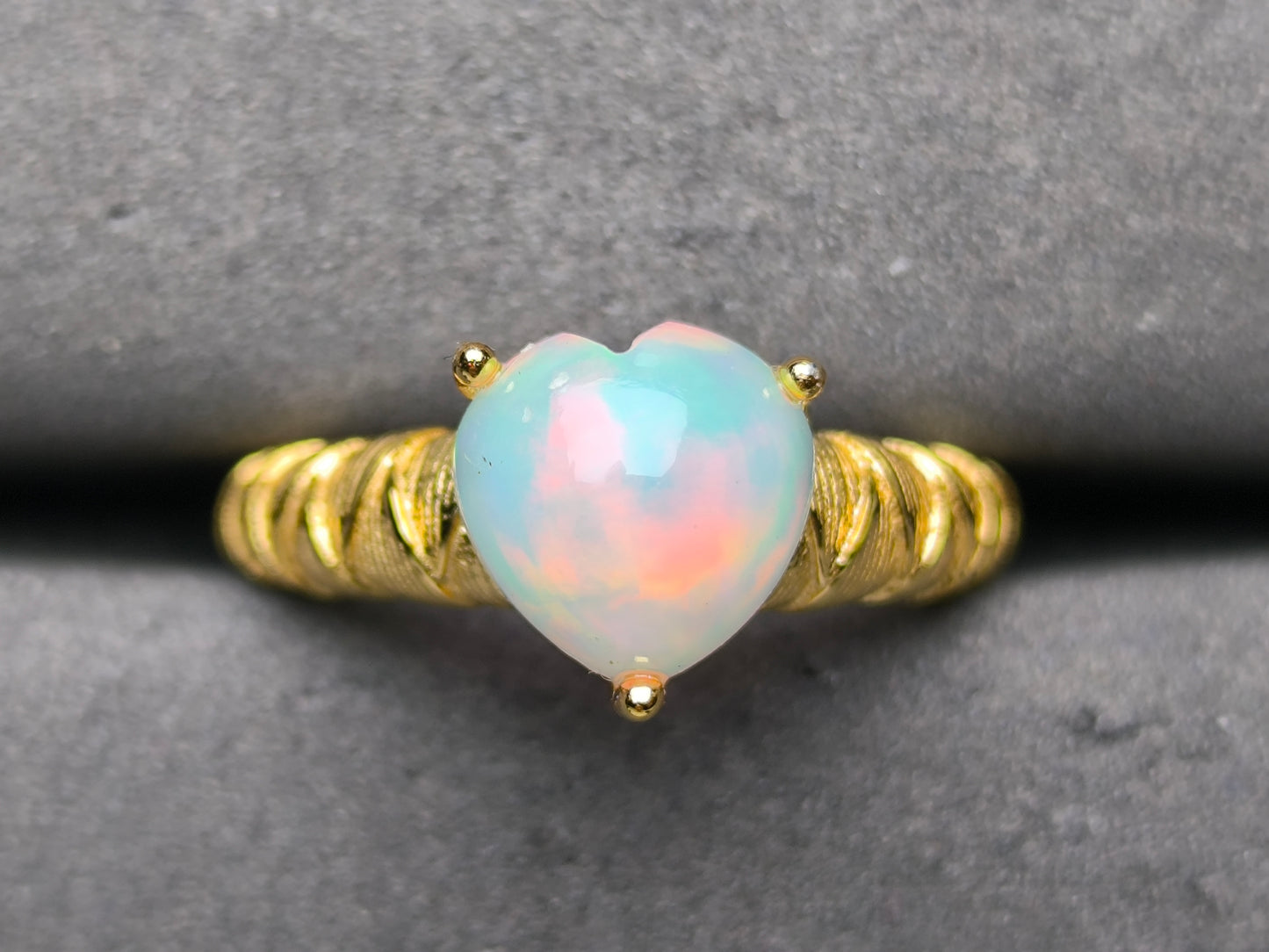 A9860 Opal Ring