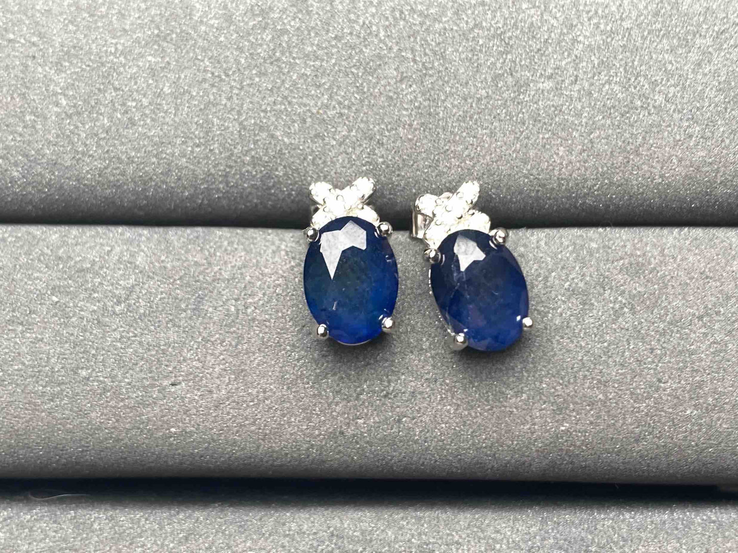 A9930 Sapphire Earrings