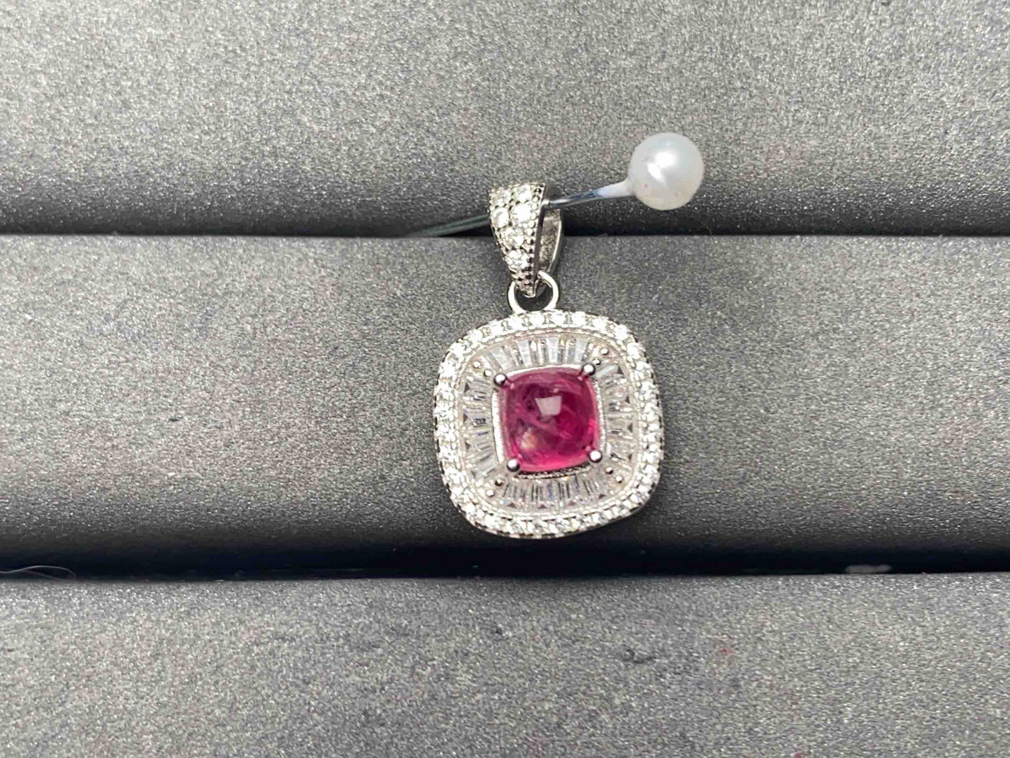 A9959 Pink Spinel Pendant