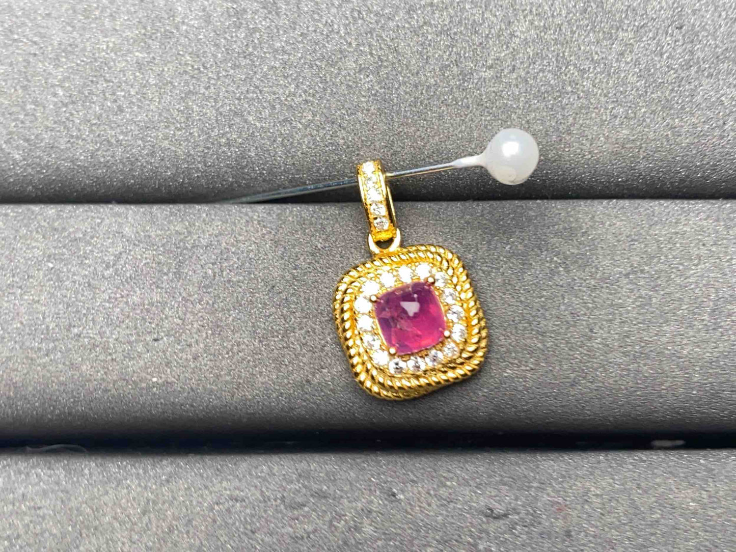 A9960 Pink Spinel Pendant