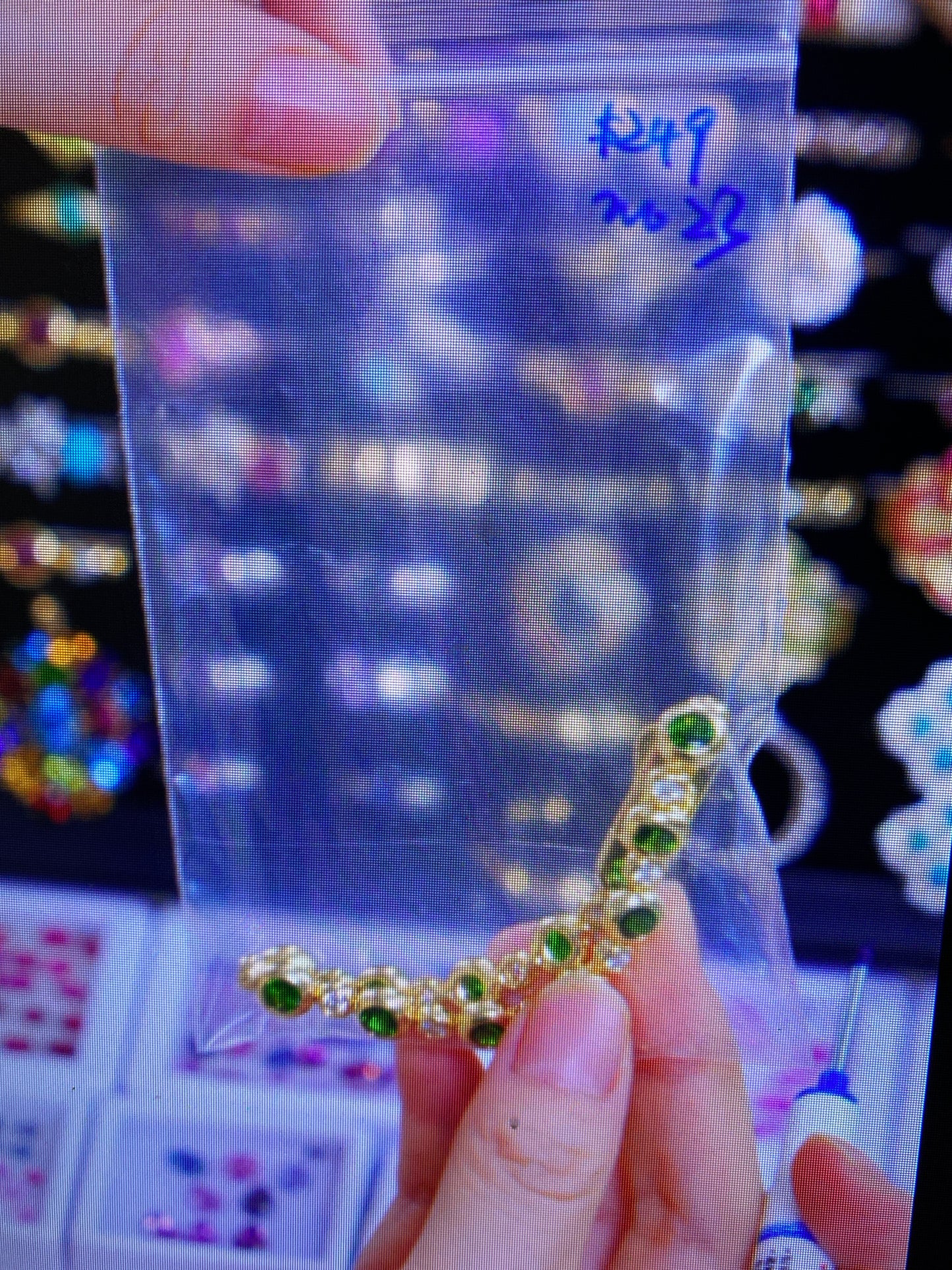 G023 lily