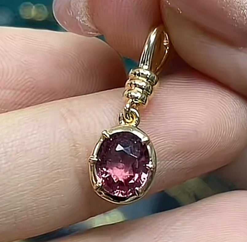 G003 Cassie pinksands sample